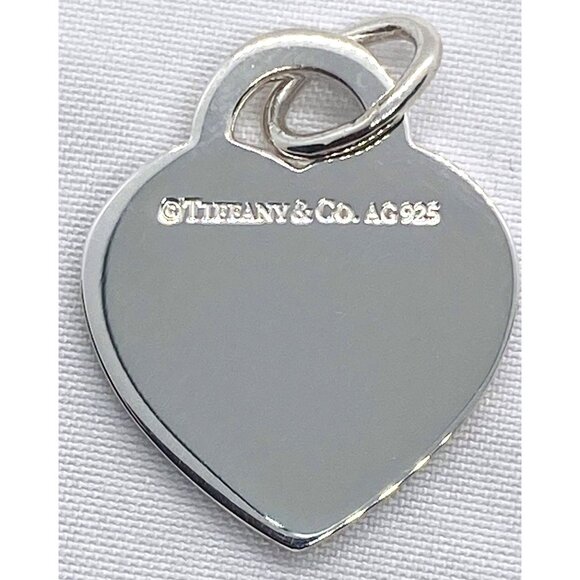 SOLD!!! Tiffany & Co Sterling Silver 925 Letter J Alphabet Initial Heart - Picture 3 of 5